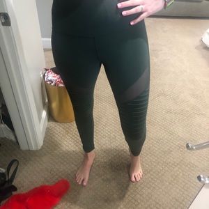 ZELLA GREEN LEGGINGS